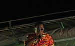 Compadre Washington canta para o povo no Rio de Janeiro