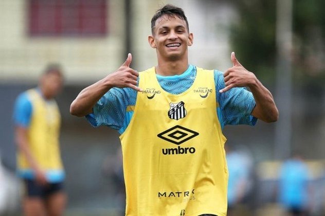 Weslley Patati (Santos) — Aos 18 anos, o atacante já foi convocado para a Seleção Brasileira sub-18 e é observado de perto pelo técnico Fábio Carille.