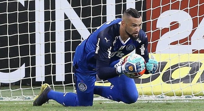 Weverton assumiu o gol do Palmeiras, sem contestação. E ótimas atuações