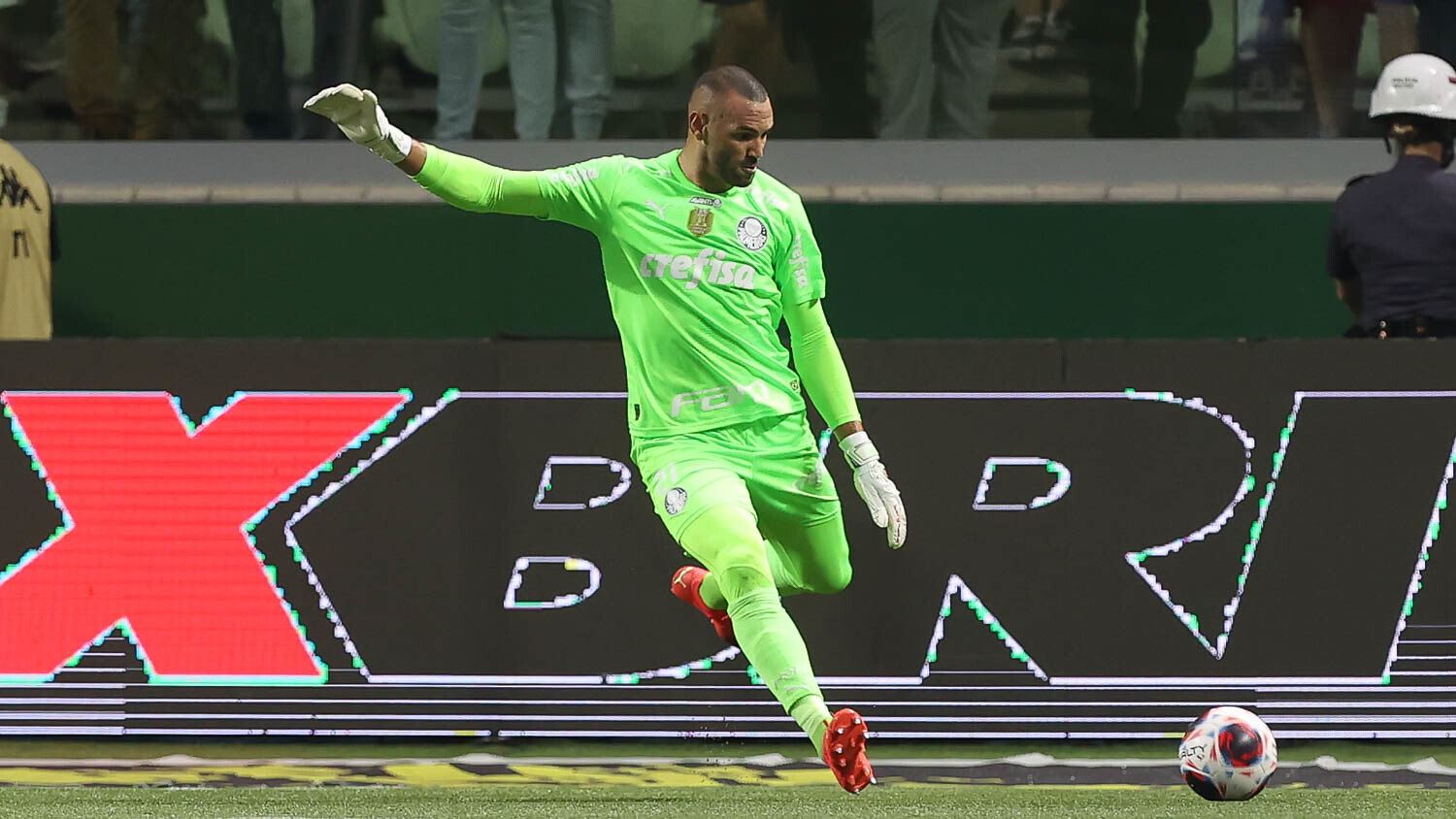 Palmeiras vence clássico contra o Santos e segue invicto no Paulistão -  Futebol - R7 Campeonato Paulista