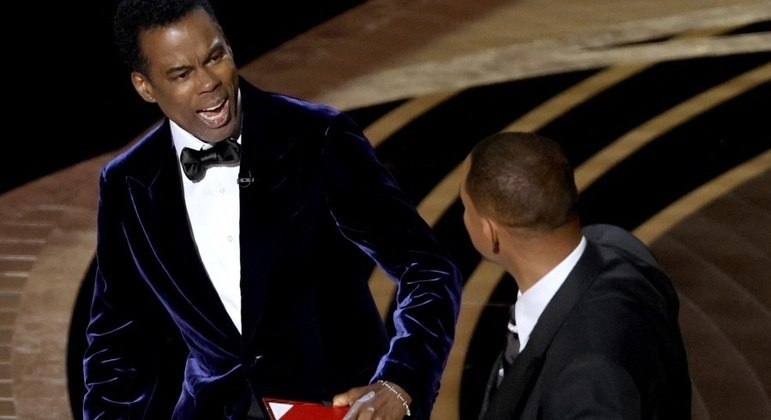 Tapa de Will Smith em Chris Rock provocou polêmica em todo o mundo 
