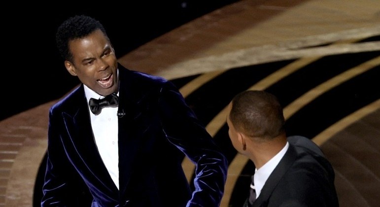 Tapa de Will Smith em Chris Rock segue repercutindo em todo o mundo
