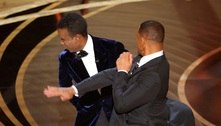 Will Smith dá tapa no rosto de Chris Rock durante a cerimônia do Oscar 2022