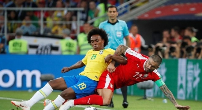 Tite dispõe de três jogadores da posição para o lugar de Willian