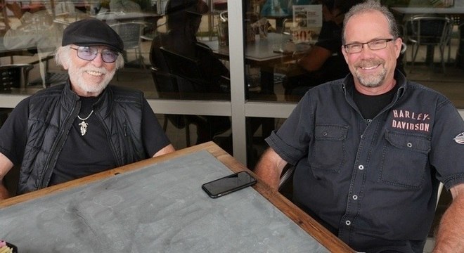 Willie G. e Bill Davidson, respectivamente neto e bisneto do fundador William Davidson / Reproduo