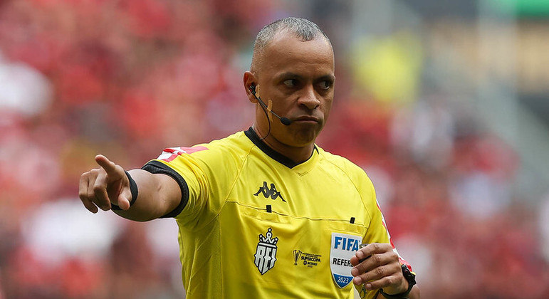 Wilton Pereira Sampaio foi o árbitro da Supercopa do Brasil