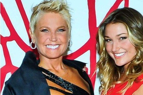 Xuxa e Sasha amamentação