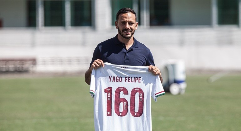 Yago Felipe se despede do Fluminense com 160 jogos