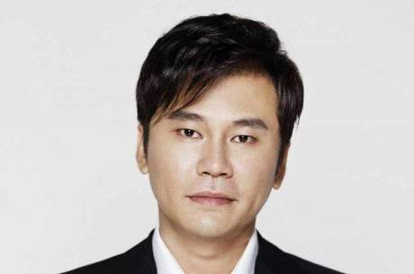Yang Hyun-suk renunciou aos cargos na YG 