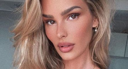 Yasmin Brunet se defende de críticas