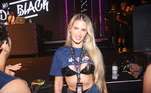 Yasmin Brunet disse que foi a primeira vez que ela curte por tantos dias seguidos o carnaval do Rio de Janeiro