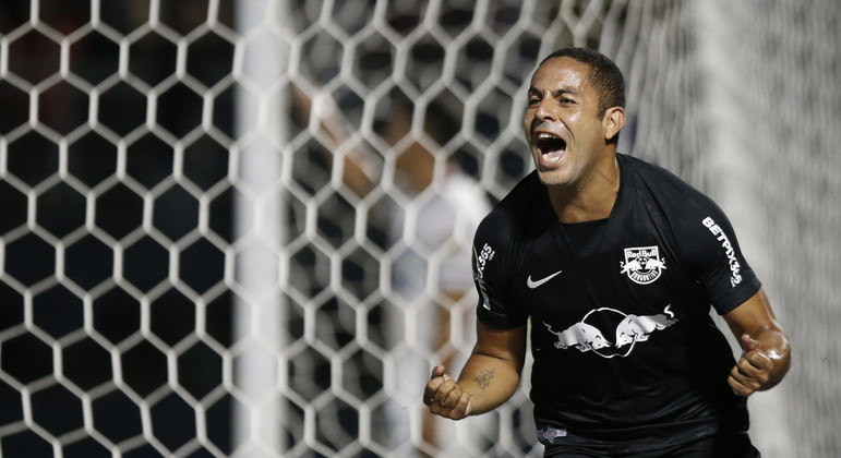 Ytalo marcou na estreia e é a esperança de gols do Braga