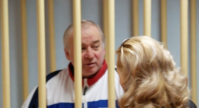 Ex-espião russo foi envenenado na Inglaterra