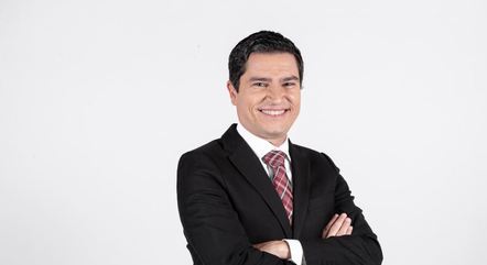 O repórter da Record TV Yuri Achcar