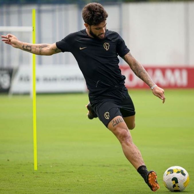 Yuri Alberto durante treinamento desta terça-feira (7)