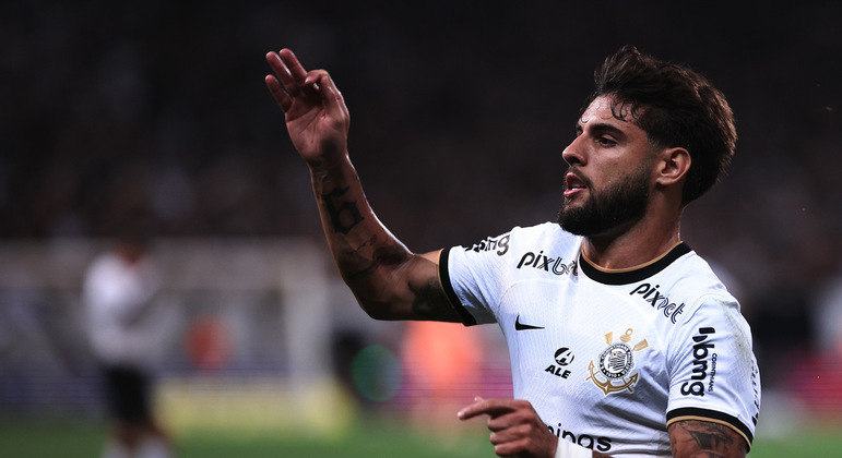 Yuri Alberto viajou para Marrocos, onde vai defender a seleção brasileira