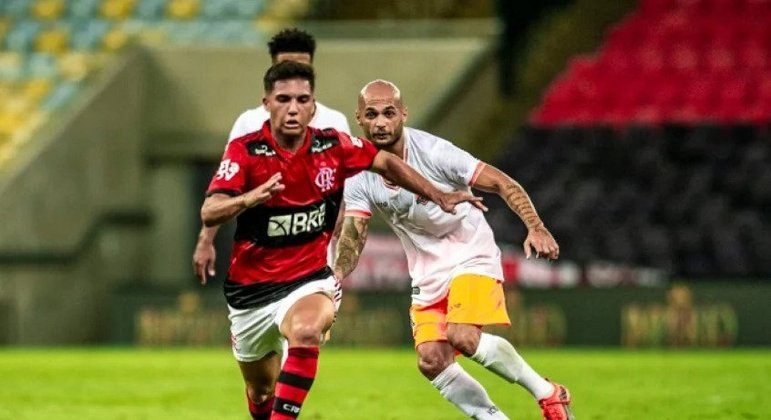Yuri de Oliveira (M) - Liberado para negociar (sem clube)