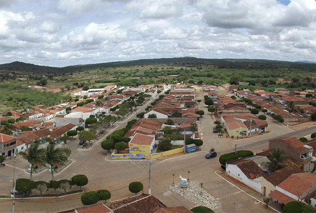 Zabelê (Paraíba) -  Cidade com 2.000 habitantes numa área de 109 km², a 632m de altitude e 270 km de distância da capital João Pessoa. 