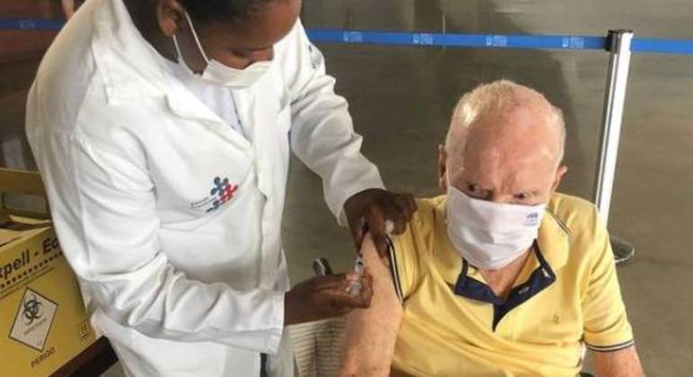 Zagallo brincou com as 13 letras