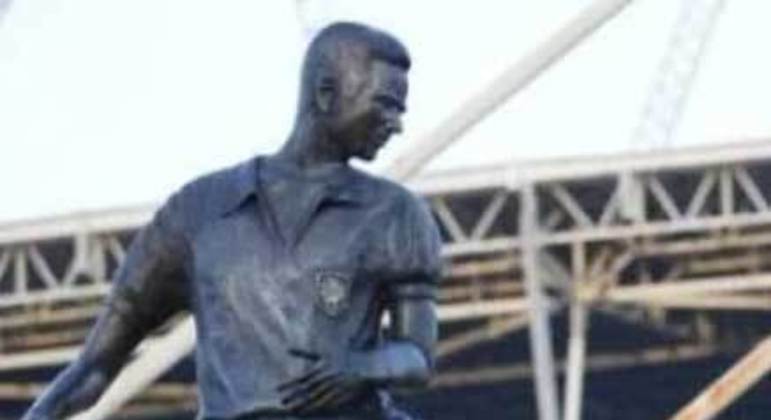 Zagallo - Localizada no estádio Nilton Santos