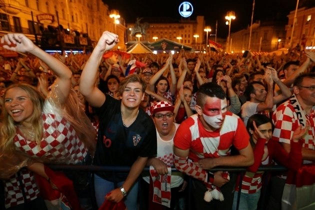 Em Zagreb, torcedores reagem com orgulho e decepção após derrota croata