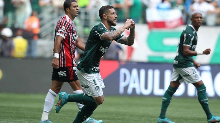 Zé Rafael comemora seu gol, o segundo do Palmeiras.