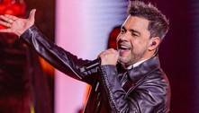 Zezé Di Camargo desabafa em show após críticas sobre desafinar ao cantar uma música