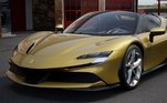 Amante de carros, Ibra desembolsou nada menos que 450 mil euros (R$ 2,8 milhões) para comprar a nova Ferrari Sf 90 Stradale. Banhado em ouro, o veículo, conversível e elétrico, atinge até 330 km/h