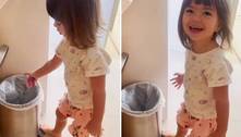 Filha de Sabrina Sato joga chupetas no lixo: 'Não sou mais bebê'