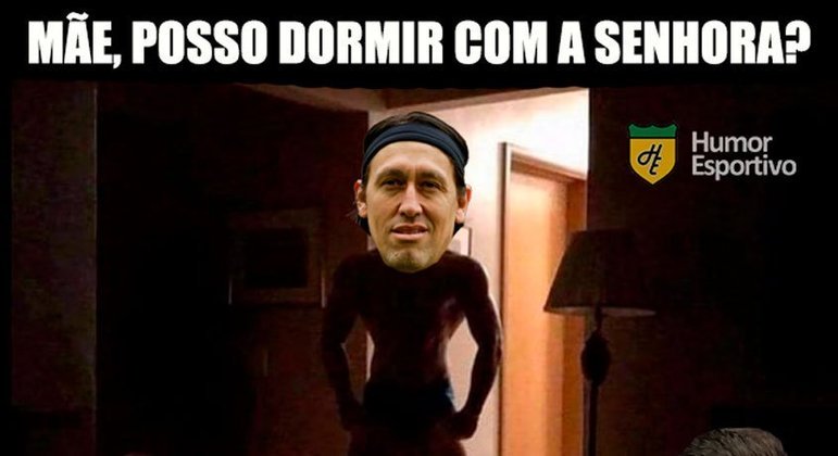 Rodinei e Flamengo sofrem com memes após derrota para o Corinthians - Lance  - R7 Futebol