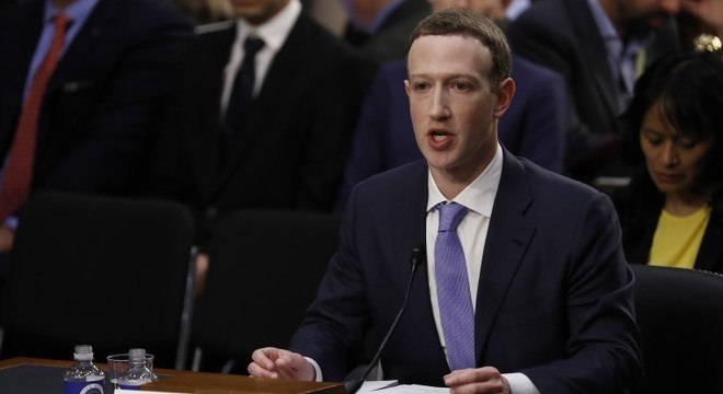 Mark Zuckerberg disse que Facebook errou na condução do caso Cambridge Analytica